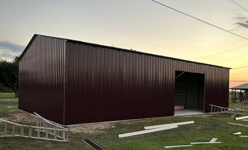 steel-structures-barn-side-3